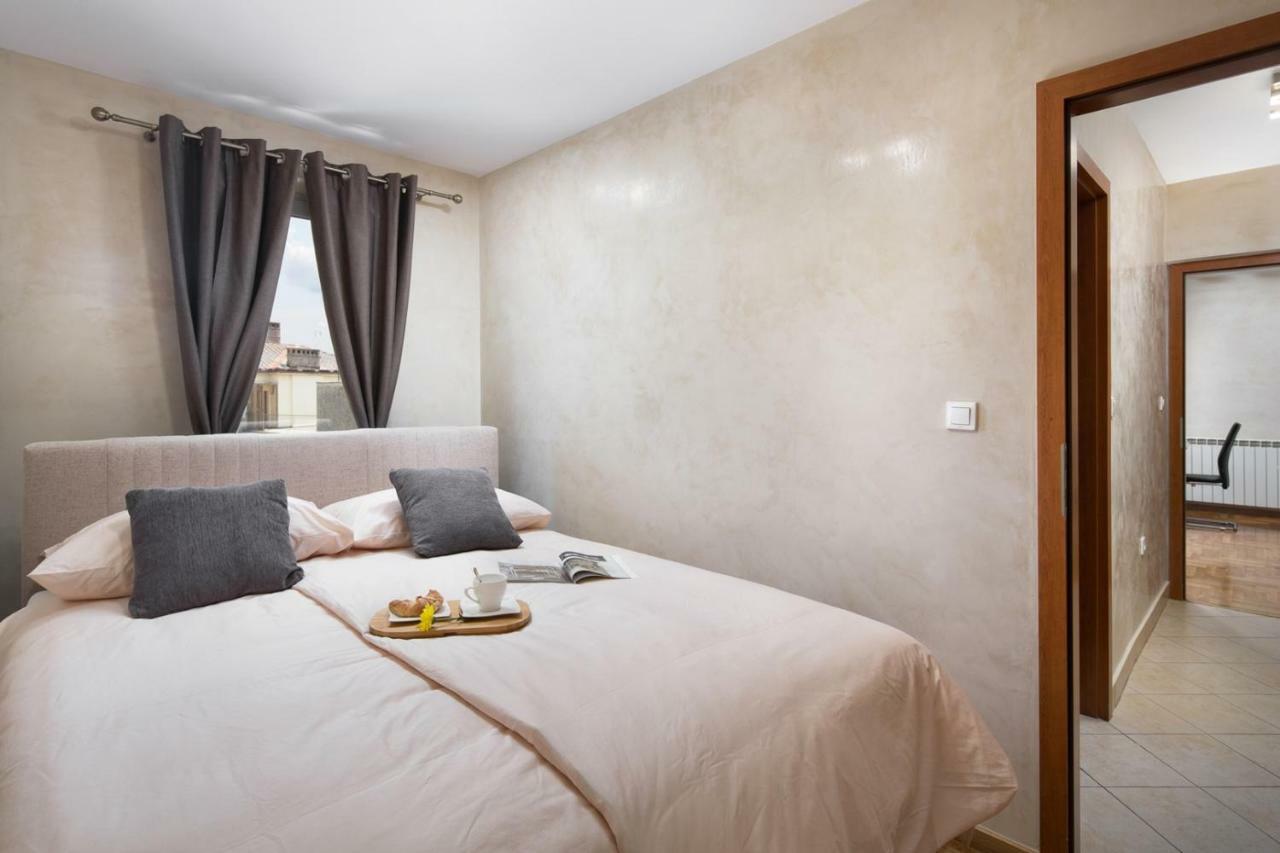 Luxury Apartments Casablanca/Vivaldi Pula Exterior foto